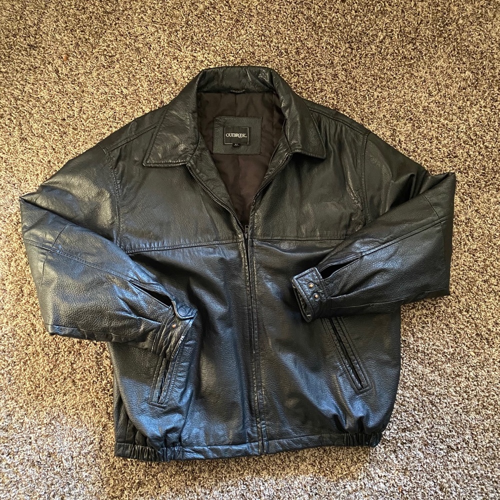 Men's Outbrook Black Leather Bomber Style Jacket